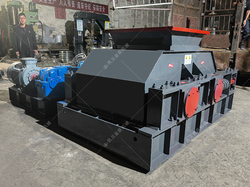 2PGC900X900雙齒輥破碎機發(fā)貨圖片_發(fā)往內蒙古烏海_粉碎煤
